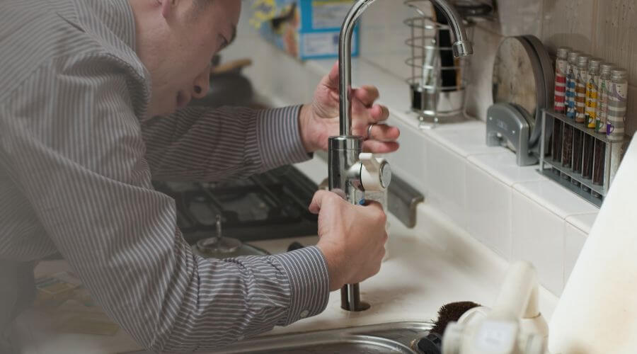 Professional sink repair in Edmore, MI